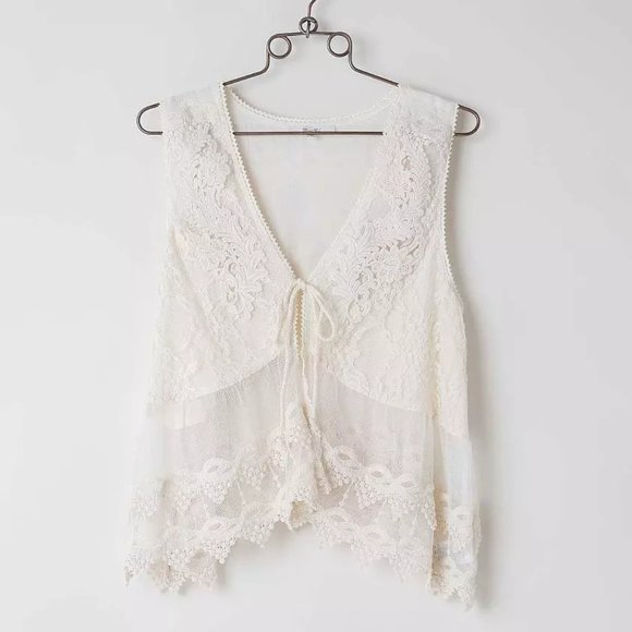 MISS ME Women's Boho Cream Lace Overlay Crochet Tie Front Vest L - Picture 3 of 9